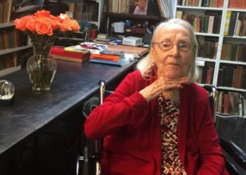 Fallece la artista cubana Carmen Herrera, que alcanzó la fama a los 89 años