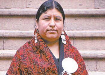Elvira Espejo Ayca de nuestros alientos