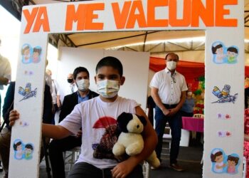 Paraguay empezó a vacunar contra el COVID-19 a niños de 5 a 11 años