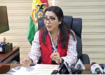 Directora de la AJAM dice que recibió joya de oro por respeto a usos y costumbres de cooperativa minera
