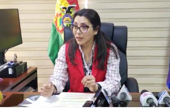 Directora de la AJAM dice que recibió joya de oro por respeto a usos y costumbres de cooperativa minera