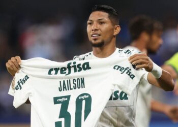 Palmeiras vence 3-1 a Emelec y roza octavos de Libertadores-2022
