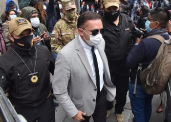 Caso Golpe I: juez señala audiencia el 12 de septiembre para Luis Fernando López