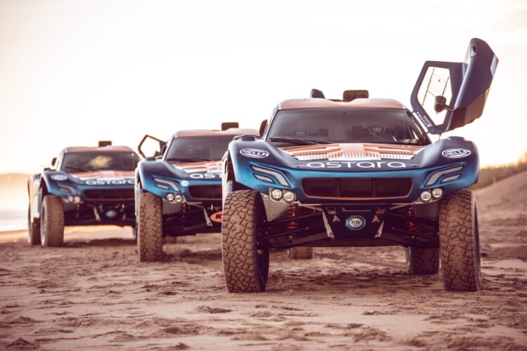 Laia Sanz, Carlos Checa y Óscar Fuertes: ASTARA TEAM forma un “Dream Team” sostenible e inclusivo para competir en el Dakar