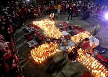Capturan a 10 hombres por violencia en partido de la liga mexicana de fútbol
