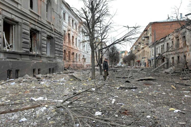 Ucrania acusa a Rusia de no respetar corredor humanitario en la ciudad de Mariúpol