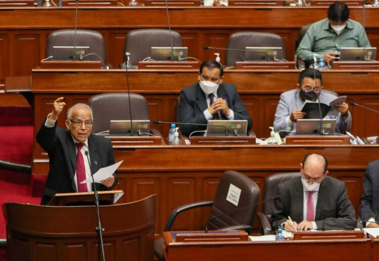 Congreso peruano aprueba investidura de cuarto gabinete de Castillo en siete meses