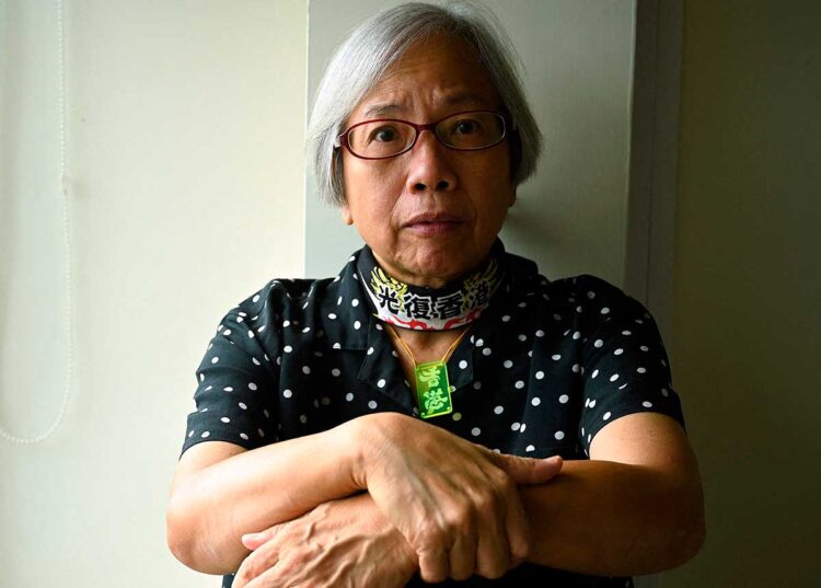 Encarcelan en Hong Kong a activista prodemocracia ‘Abuela Wong’
