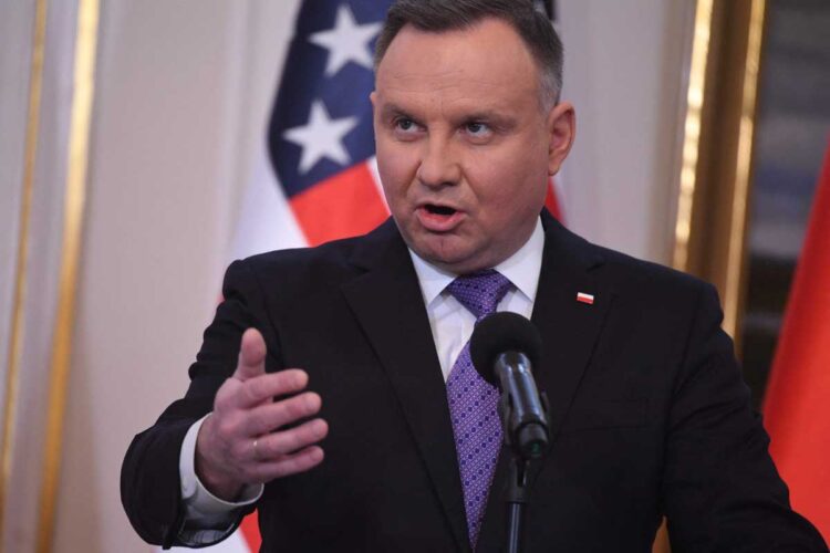 Duda, ha mantenido una serie de conversaciones telefónicas con líderes, entre ellos, Joe Biden, y Volodimir Zelenski.