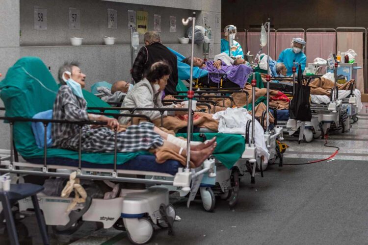 El COVID-19 causa estragos en las residencias de ancianos de Hong Kong