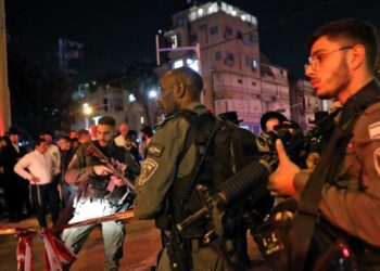 Al menos cinco muertos por ataques armados en Tel Aviv