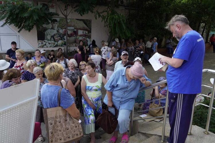 Una región ucraniana ocupada lanza preparativos para voto sobre anexión a Rusia