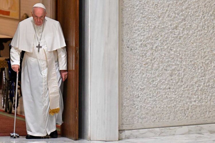 El Papa recibió como ‘una bofetada’ los testimonios de abusos en Canadá