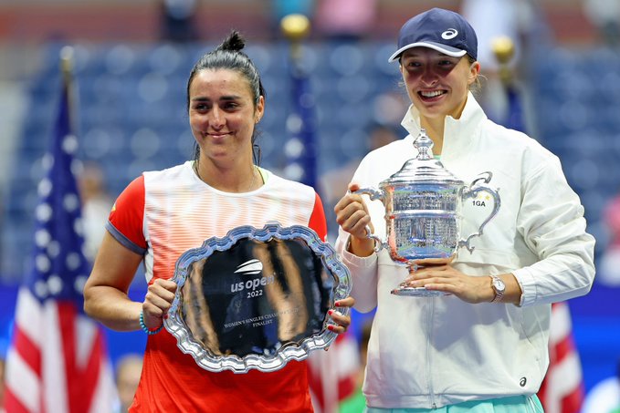 La polaca Swiatek vence a Jabeur y gana su primer Abierto de EEUU