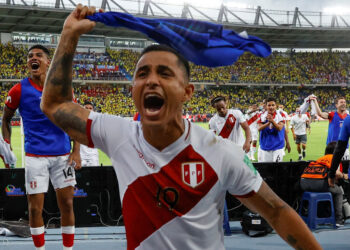 Perú patea la eliminatoria sudamericana y pone a Colombia lejos de Qatar