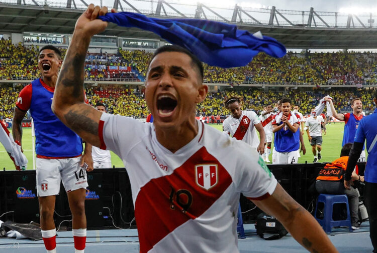 Perú patea la eliminatoria sudamericana y pone a Colombia lejos de Qatar