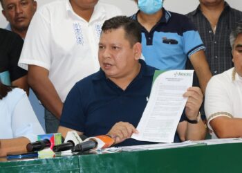 Amdecruz logra concretar reunión con el gobernador Camacho, exigen recursos y obras