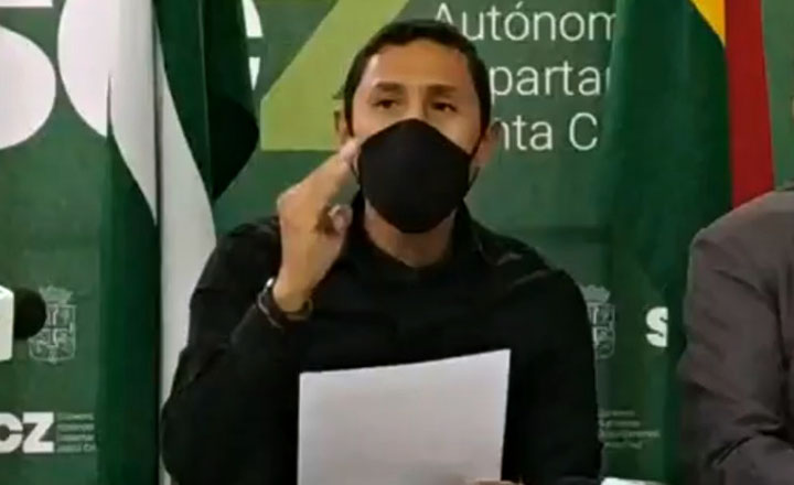 Pacheco aparece, dice que no hizo nada malo y le pide perdón a su madre
