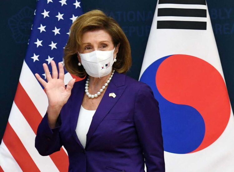 Pelosi en Seúl con posible visita a frontera entre las dos Coreas