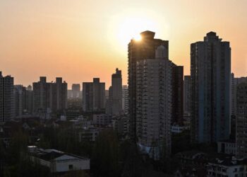Shanghái sufre temperaturas récord en medio de ola de calor en China