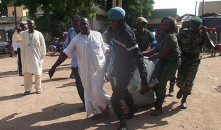 Sube a 40 el número de muertos tras el ataque a una iglesia en Nigeria