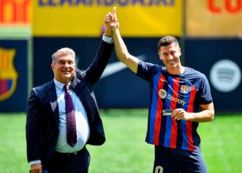 Lewandowski, ‘orgulloso’ y consciente del desafío que le espera en el Barça