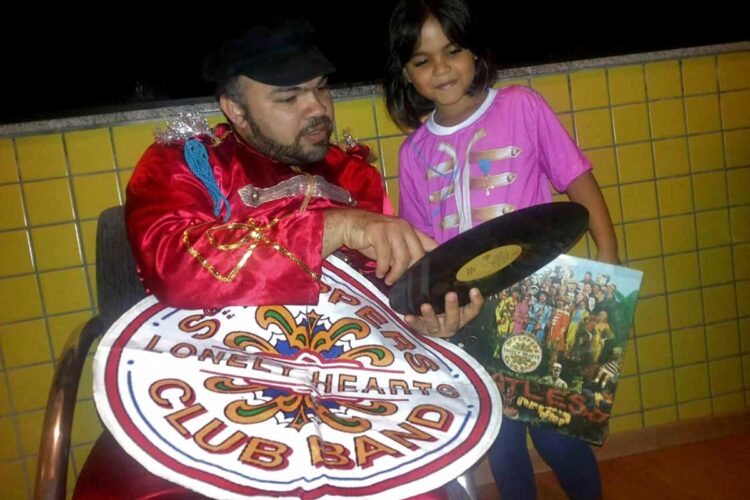 Carta perdida de un fan de los Beatles trae esperanza en la pandemia