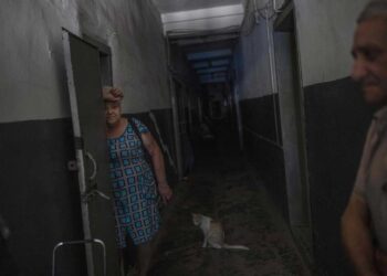 Vivir bajo tierra en Ucrania ante el fuego constante de la ofensiva rusa