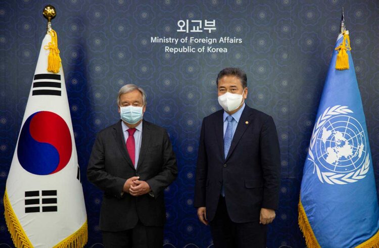 Jefe de la ONU pide desnuclearización de Corea del Norte en su visita a Seúl