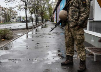 Rusia afirma que más de 1.000 soldados ucranianos se rindieron en Mariúpol