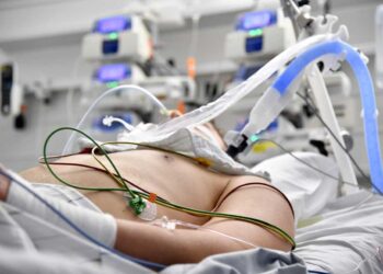 La pandemia de COVID-19 mató a entre 13,3 y 16,6 millones de personas en 2020 y 2021