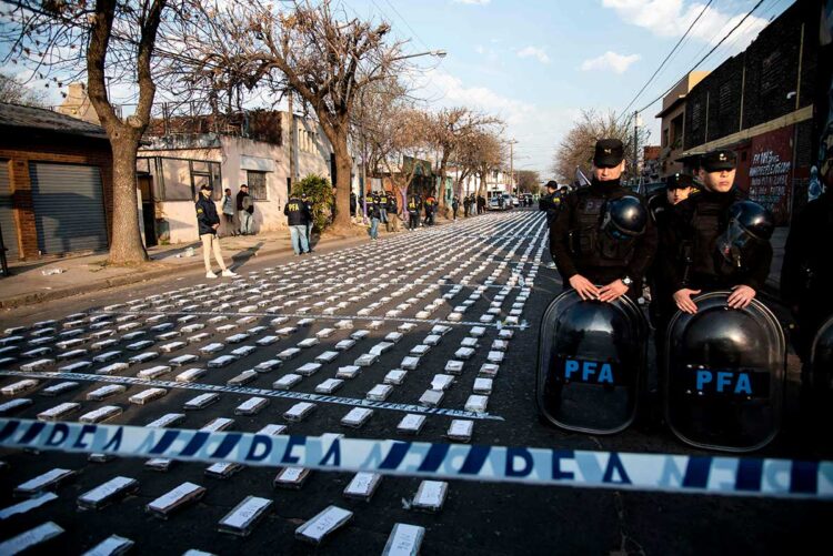 Argentina decomisa 1,6 tonelada de cocaína con destino a Dubái