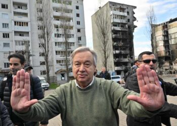 El secretario general de la ONU condena lo ‘absurdo’ de la guerra en primera visita a Ucrania