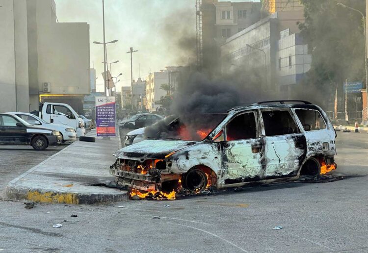 Al menos 13 muertos en combates en la capital de Libia