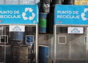 Dos contenedores habilitados para el reciclaje. Foto: Reciclatón