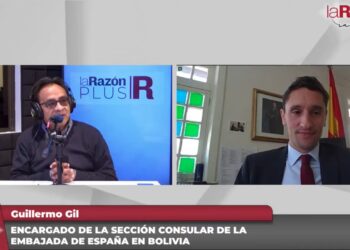 El encargado consular de la embajada de España, en La Paz, Guillermo Gil. Foto: La Razón Radio