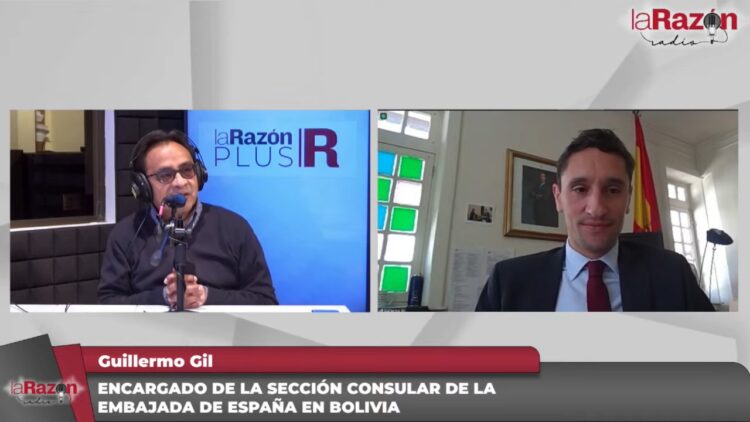 El encargado consular de la embajada de España, en La Paz, Guillermo Gil. Foto: La Razón Radio