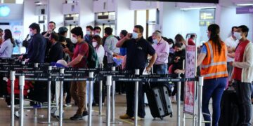 Guayana sistematiza control a pasajeros en aeropuerto por cocaína.