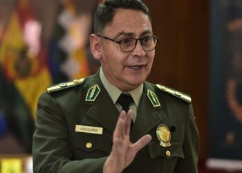 Condenan por difamación a coronel que denunció al excomandante Jhonny Aguilera