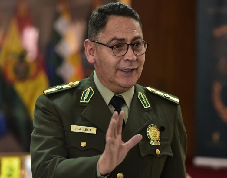 Condenan por difamación a coronel que denunció al excomandante Jhonny Aguilera