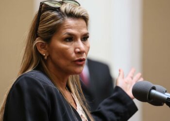 Tribunal rechaza amparo y ratifica que Áñez será juzgada por la vía ordinaria en el caso EBA