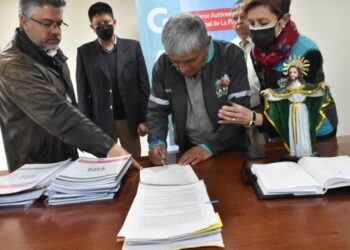 El POA 2023 de La Paz es promulgado por Arias horas tras la aprobación del Concejo