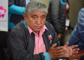 Arias se compromete a promulgar el lunes la abrogación de la ordenanza de construcciones