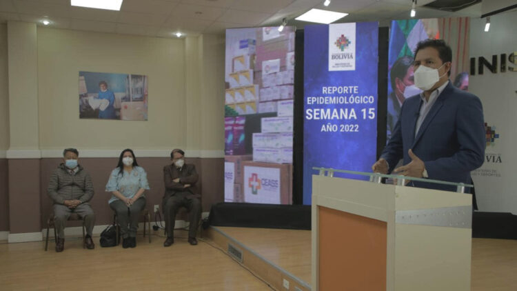 Solo 0,074% de los vacunados en el país presentó efectos secundarios leves