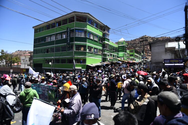 Panorámica de la asamblea de Adepcoca, este lunes. Foto: Rodwy Cazón