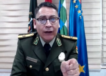 El Comandante de la Policía se compromete a ‘corregir’ el caos vehicular en La Paz
