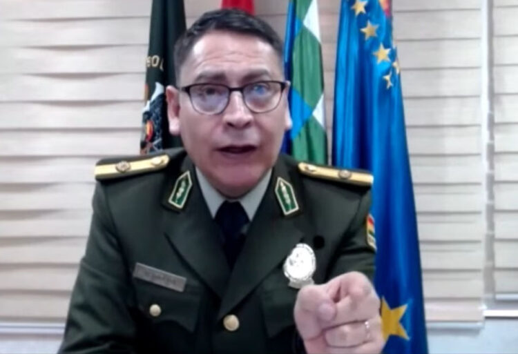 El Comandante de la Policía se compromete a ‘corregir’ el caos vehicular en La Paz