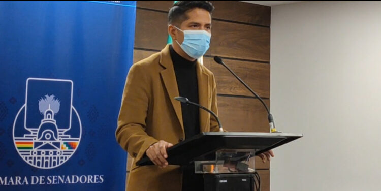 Andrónico Rodríguez, en la rueda de prensa de este miércoles. Foto: Senado