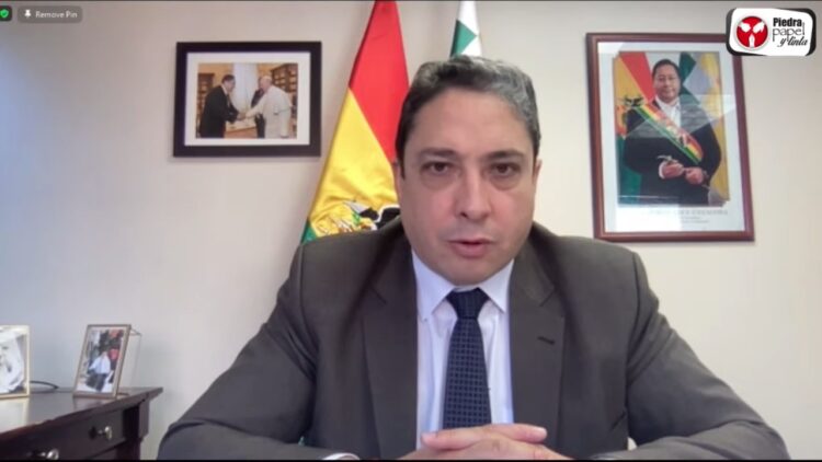 Héctor Arce, en una entrevista virtual con La Razón.