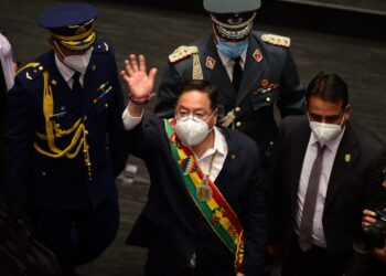 El presidente Luis Arce en la Asamblea Legislativa, este martes. Foto: Rodwy Cazón
